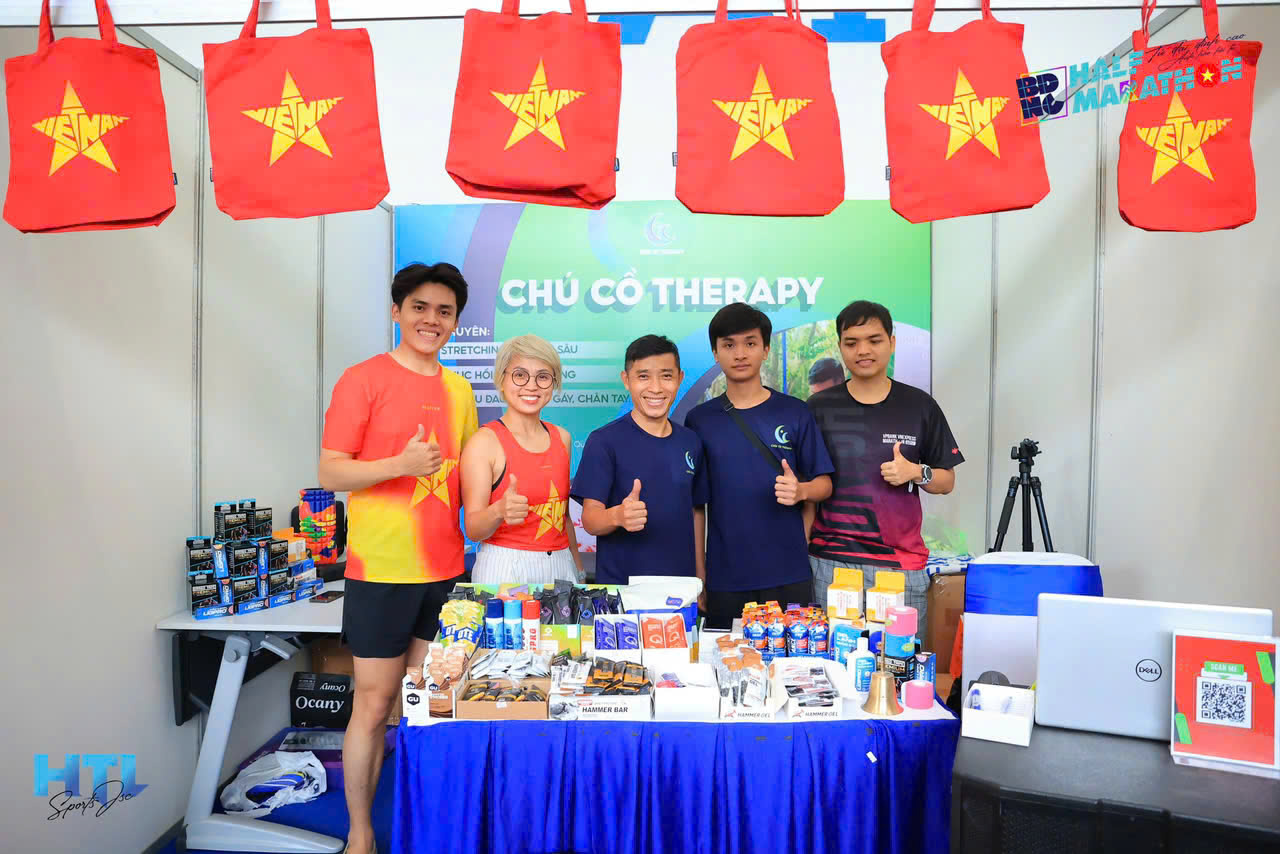 Đội ngũ chuyên gia CHUCO.VN tại triển lám